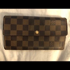 Louis Vuitton Wallet